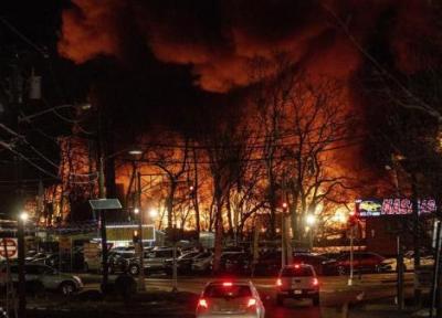 تصاویری از آتش سوزی کارخانه شیمیایی نیوجرسی