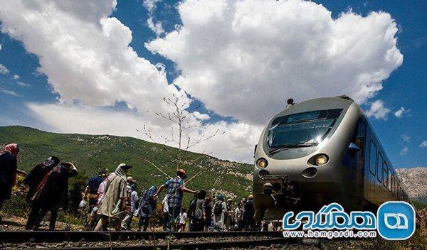 مهمانان خارجی افتتاحیه ساری 2022 با قطار گردشگری مازندران را ترک می نمایند